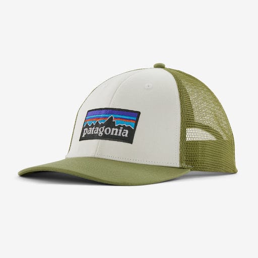 Patagonia bob & Casquette TAILLE UNIQUE P-6 Logo LoPro Trucker Hat White w/Buckhorn Green