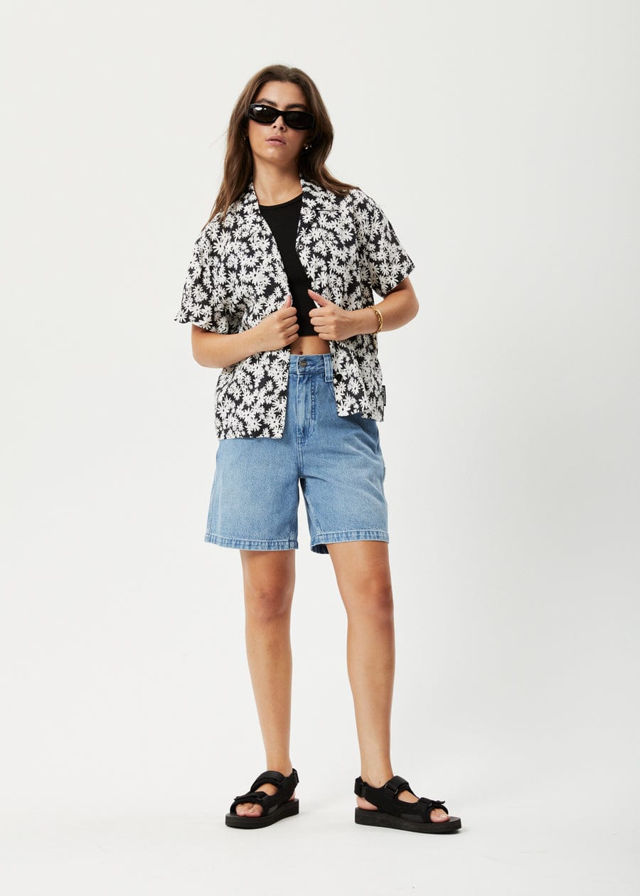 Afends Chemise Benny Hemp Short Sleeve Shirt Black Daisy